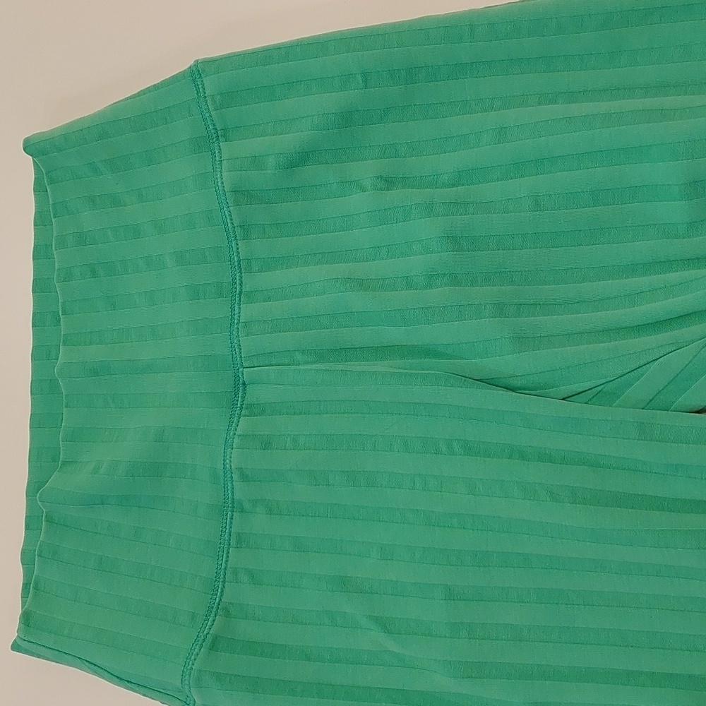 Aerie Athletic Set, M, NWT - Picture 8 of 11